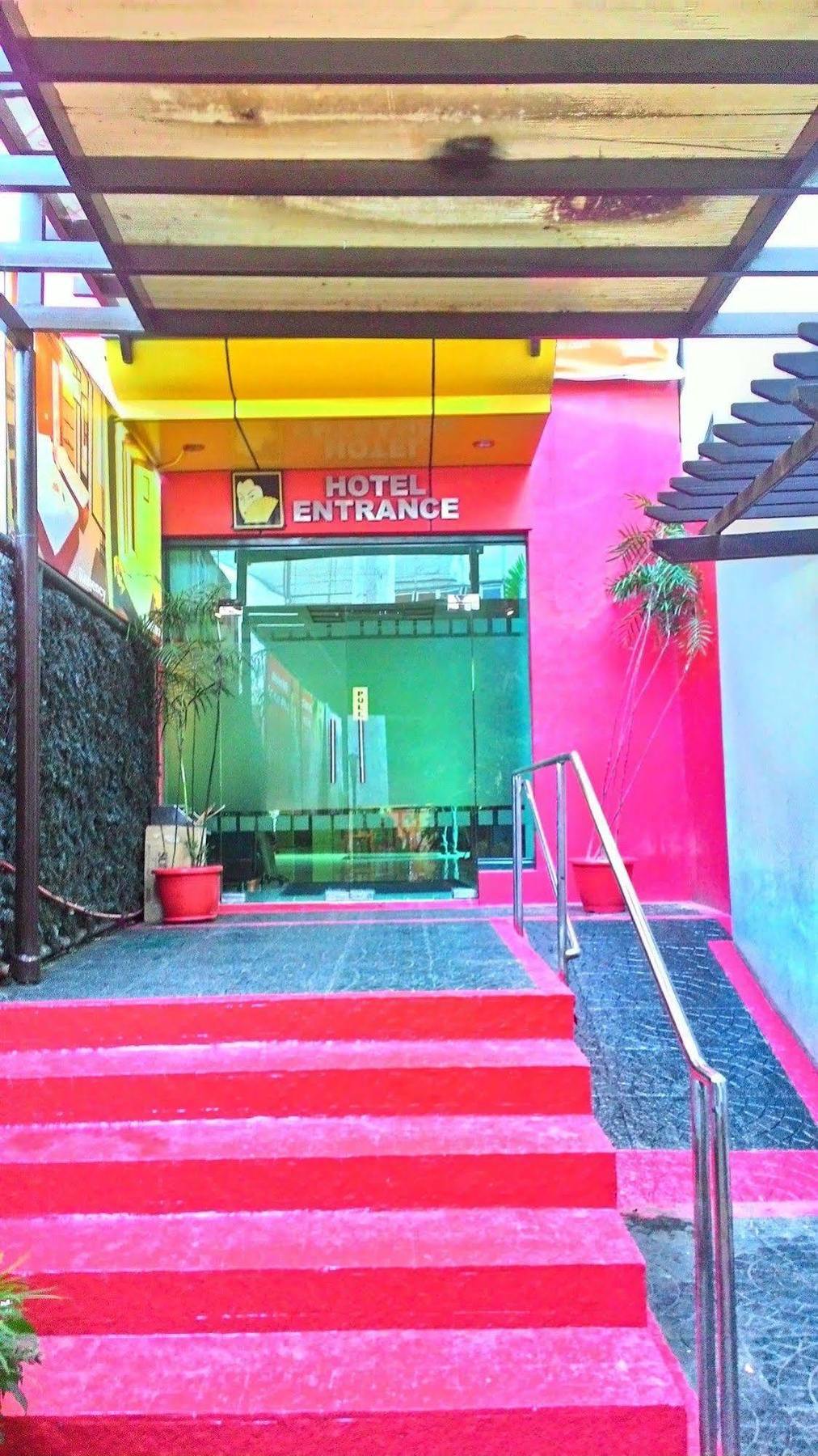 Hotel Sogo Sta Mesa Manila Exterior foto